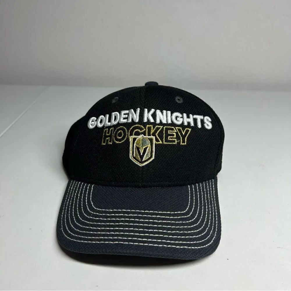 Adidas Authentic NHL Headwear Collection Golden Knights Hockey Size L/XL EUC